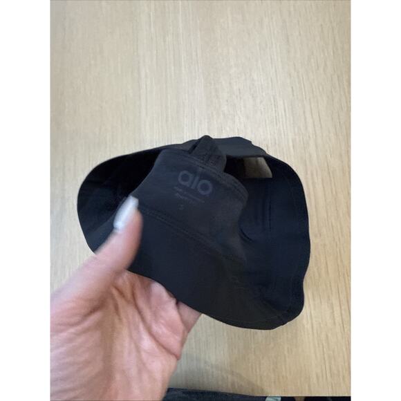 ALO YOGA AIRLIFT INTRIGUE BRA Size Small Xx1403 - Picture 9 of 9